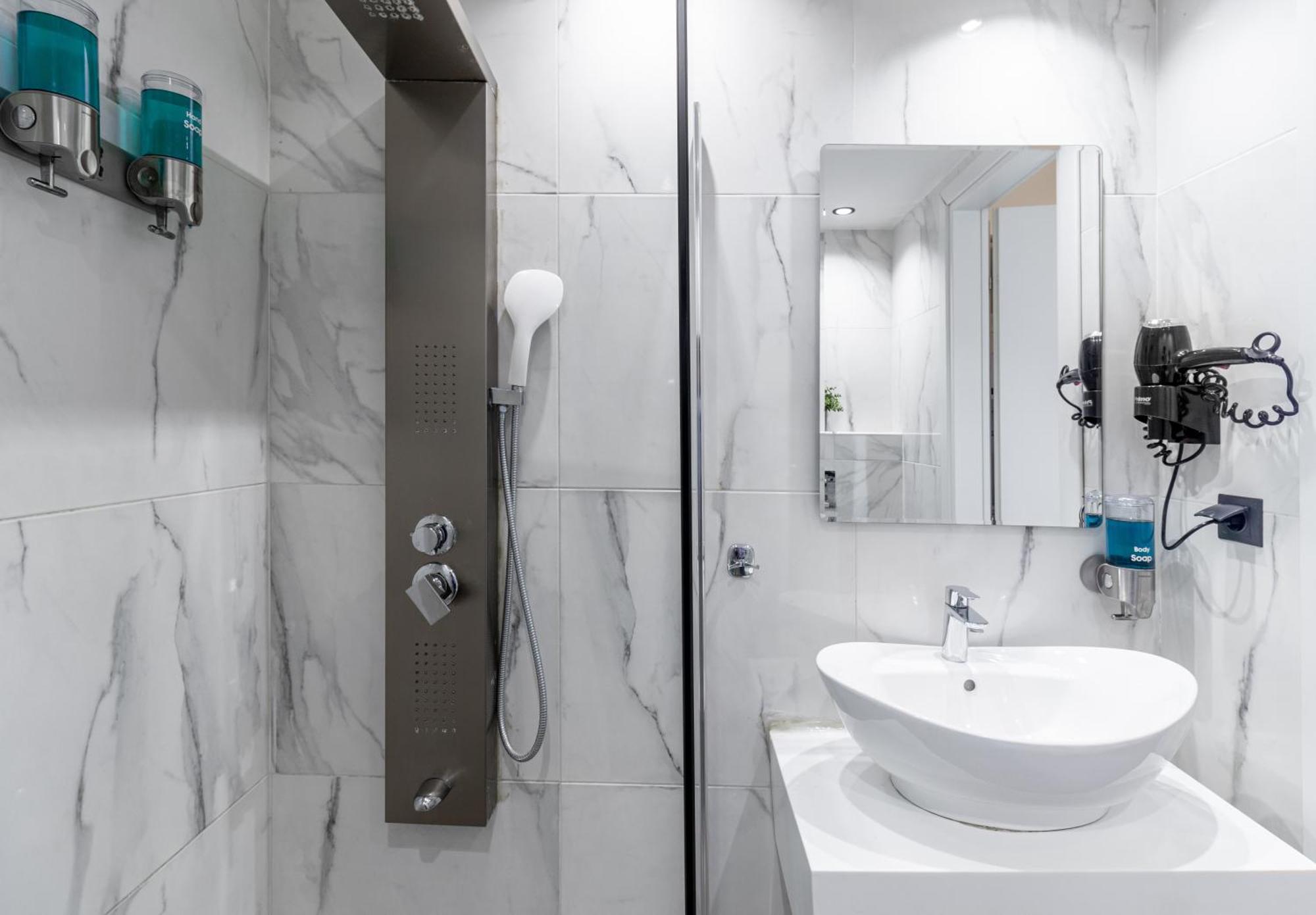 Raise Thessaloniki Avocado Suites Extérieur photo